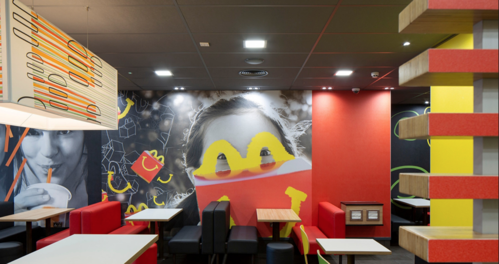 mcdonalds-wall-display-fit-out