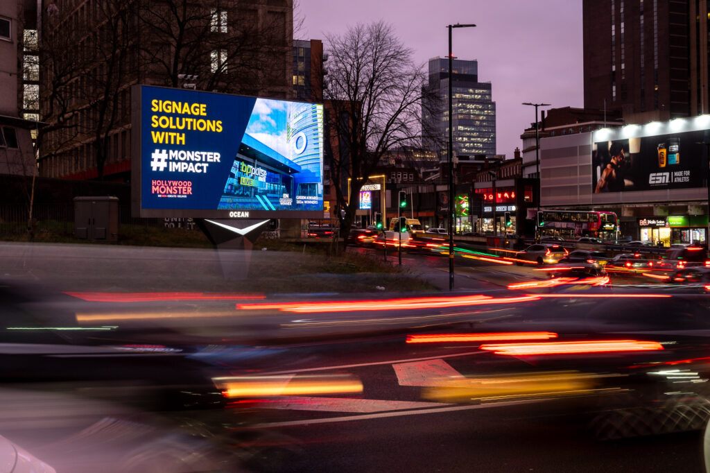 Outdoor LED screen