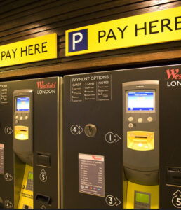 westfield shopping centre car park payment signage