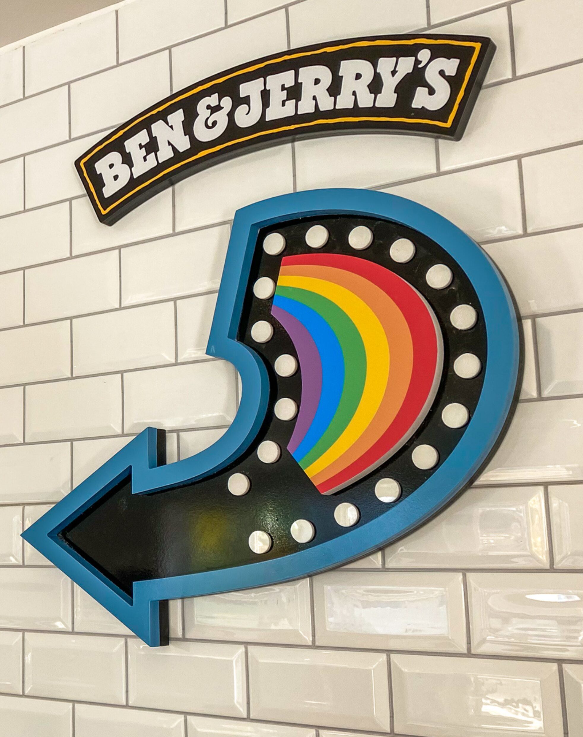 Colourful arrow sign for Ben & Jerry's
